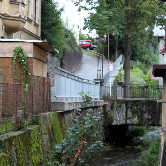 Most Čapkovy ulice přes semilský náhon
