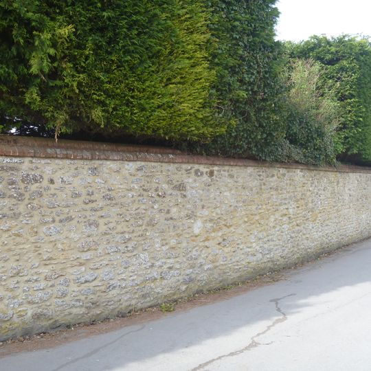 Wall To Garden Of Westrop Farmhouse