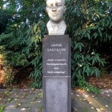 Anton Saefkow Monument