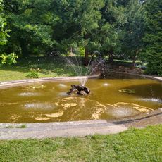 Fontána v zámeckém parku