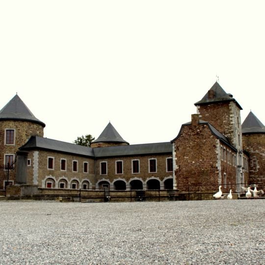 Château de Neuville en Condroz