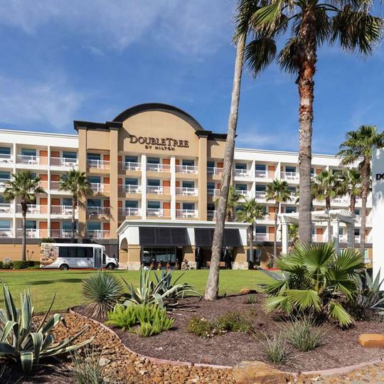 DoubleTree by Hilton Hotel Galveston Beach