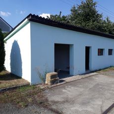 Kříž v Kopidlu na návsi