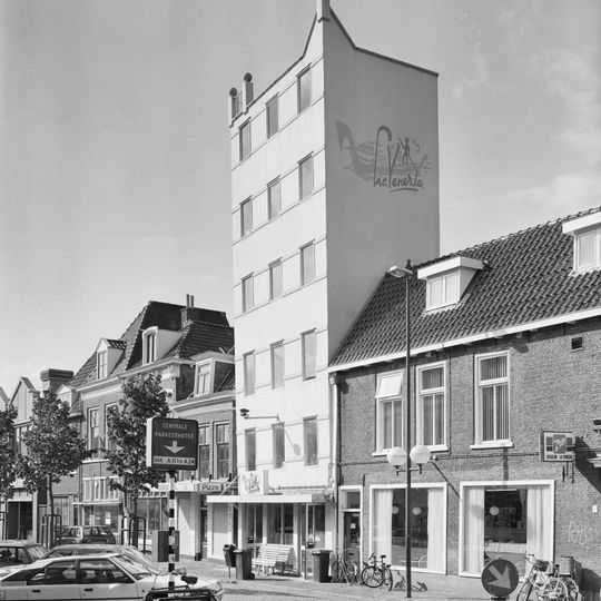 Nieuweburen 137, Leeuwarden