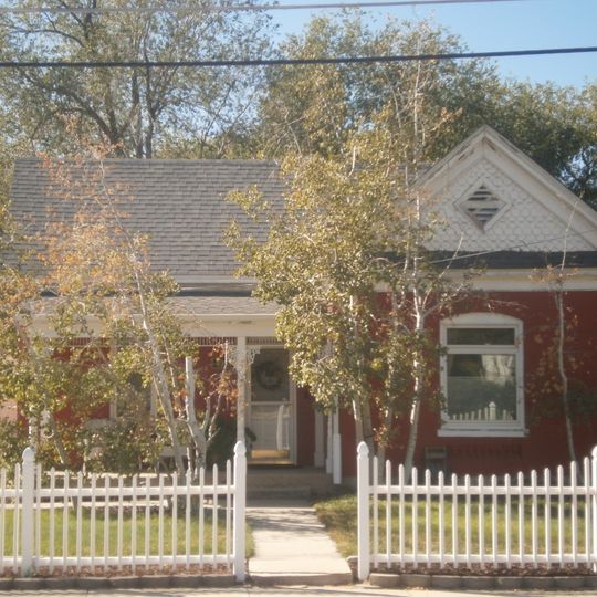 Hyrum and Selma Erickson Jacobson House