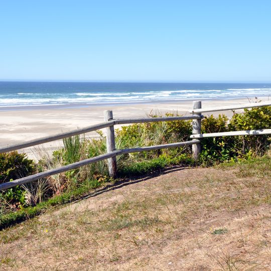 Driftwood Beach State Recreation Site