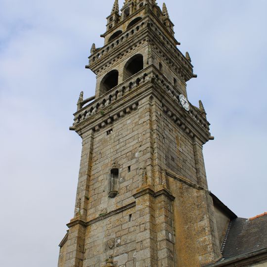 Église Saint-Pierre de Plounévez-Lochrist