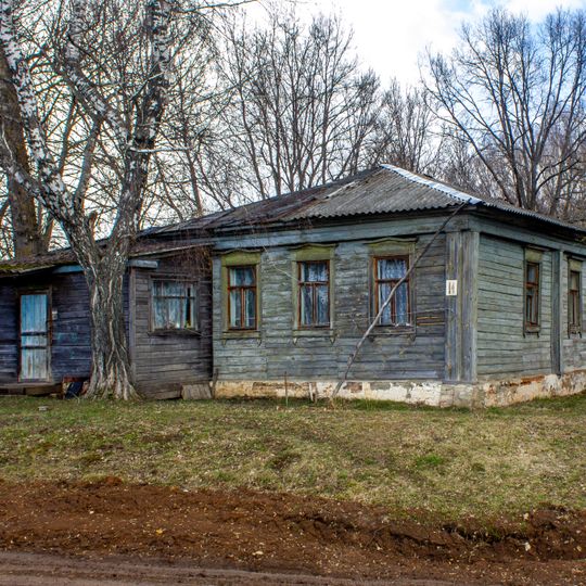 Деревянный рубленный дом