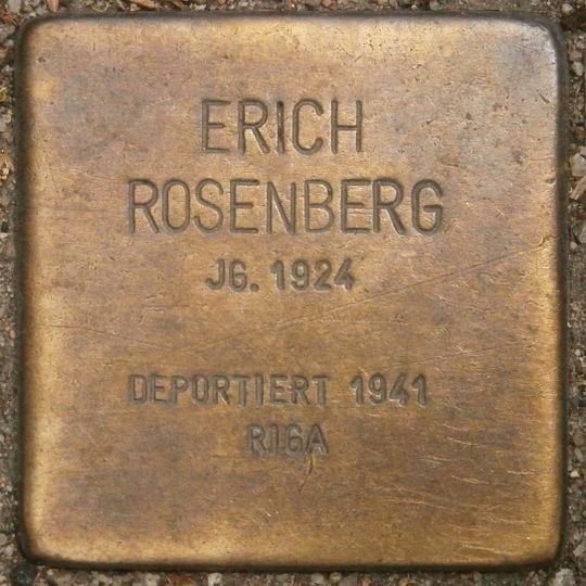 Stolperstein dedicated to Erich Rosenberg