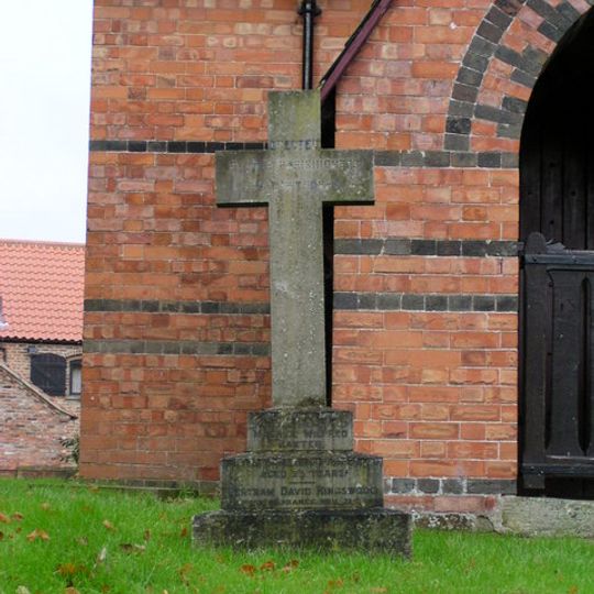 Little Cawthorpe War Memorial
