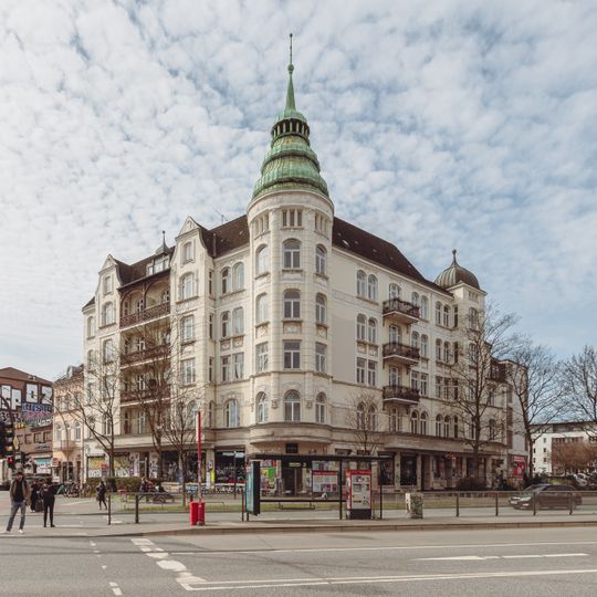 Bei der Schilleroper 1/3