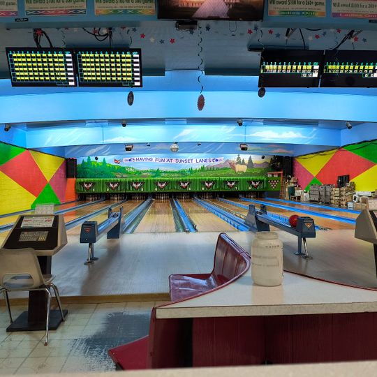 Sunset Lanes