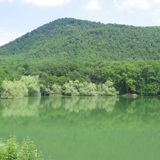 Gornoe Lake