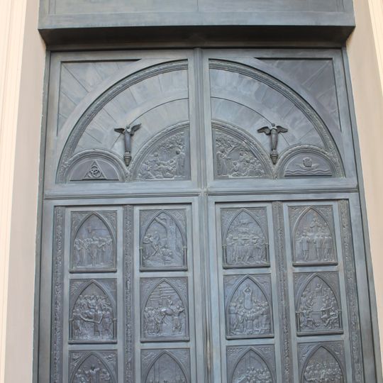 Puerta de la Catedral de Florida