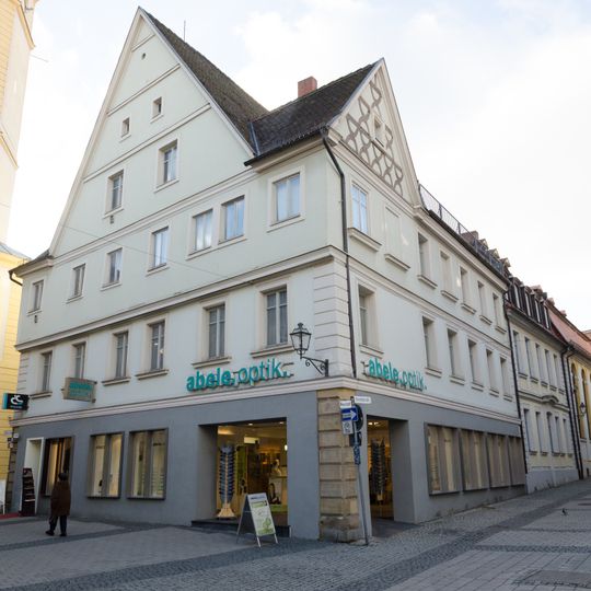 Ehemaliger Zeilauer Hof, 1430 genannt, seit 1565 Wohnung des Kanzlers Tettelbach, Wohnhaus