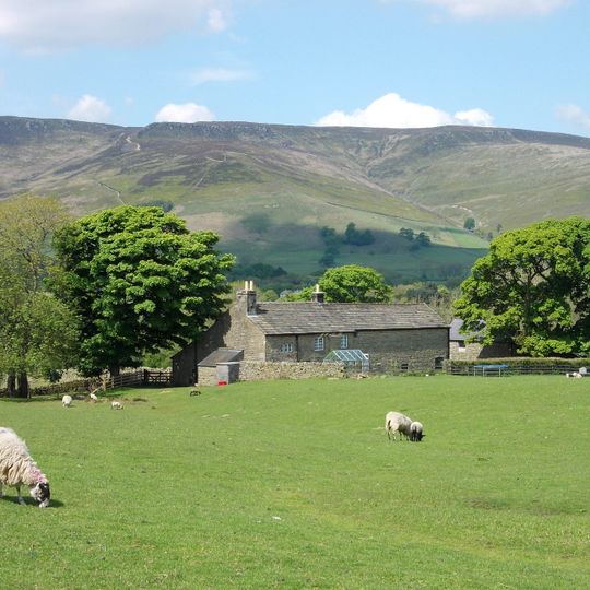 Small Clough Farmhouse and attached barn