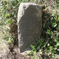 Milestone About 135 Metres South Of Yarner At Ngr 618781