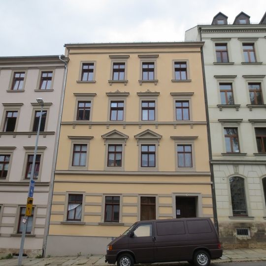 Mietshaus in geschlossener Bebauung Bergstraße 29