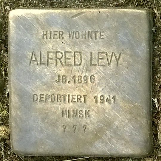 Stolperstein en memoria de Alfred Levy