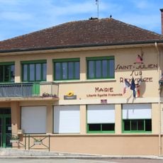 Town hall of Saint-Julien-sur-Reyssouze
