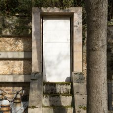 Grave of Coutanceau des Algrains