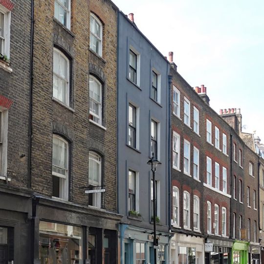 43, Lexington Street W1