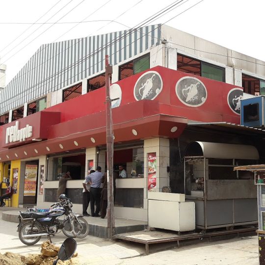 New Redapple Tariq Road