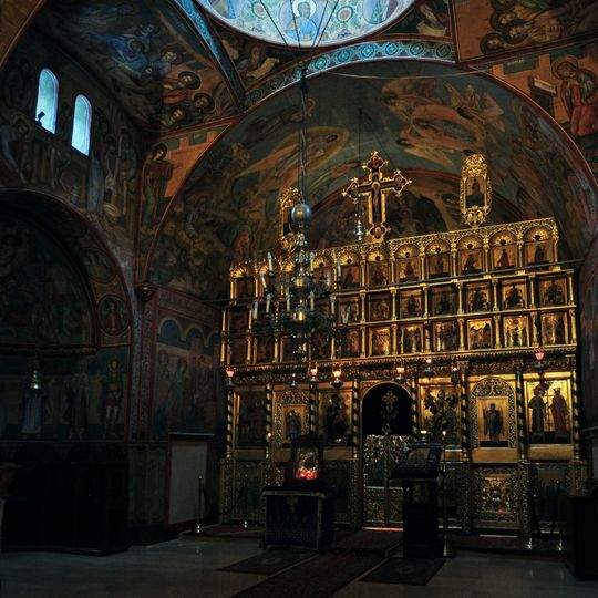 Schitul Darvari Church