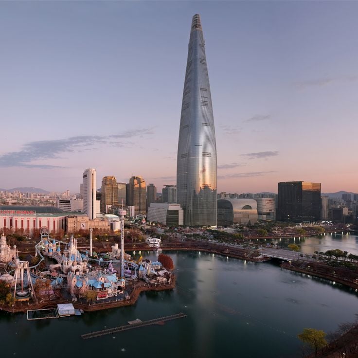 Вежа Lotte World