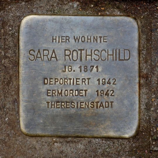 Stolperstein à la mémoire de Sara Rothschild