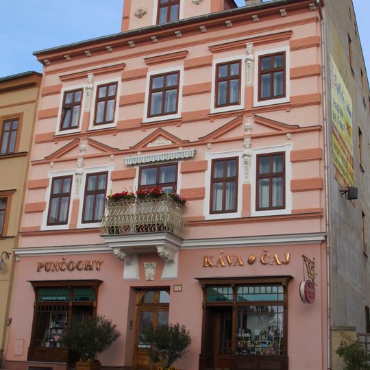 Náměstí Míru 343