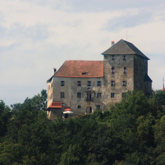 Burg Neudenstein