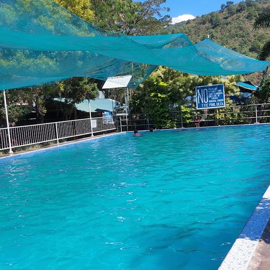 Lucky Five Swimming Pool