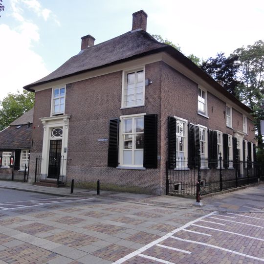 Boerderij gedateerd op een der muurankers 1811