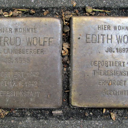 Stolperstein en memoria de Edith Wolff