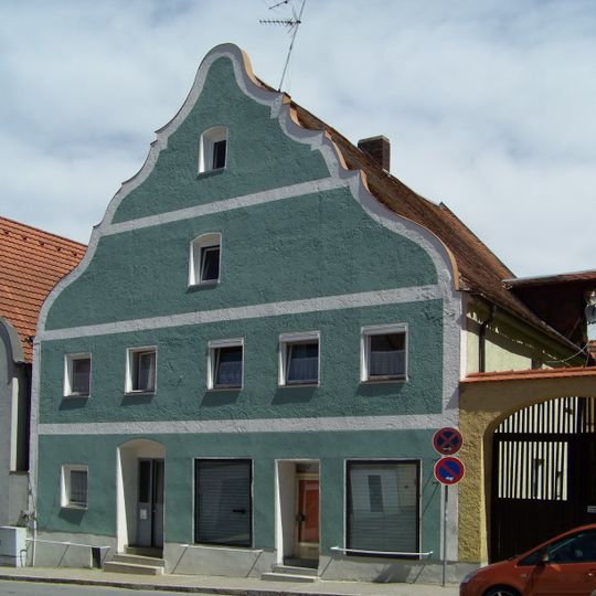 Regensburger Straße 3