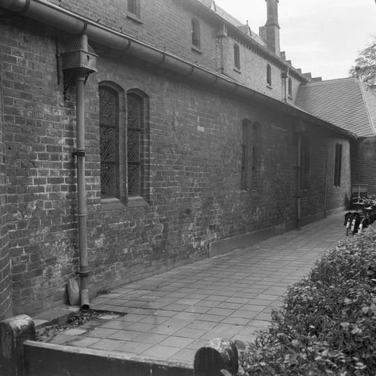 Drents Archief, restant voormalige kloostergang