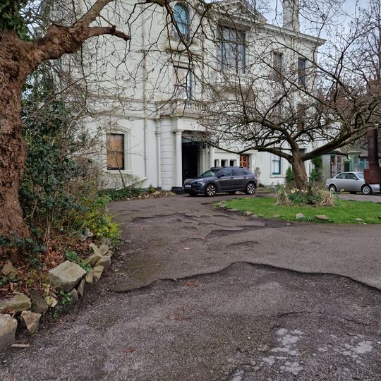 Sefton Court Mansions