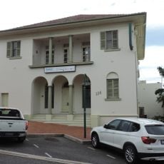 Commonwealth Bank Building, Gladstone