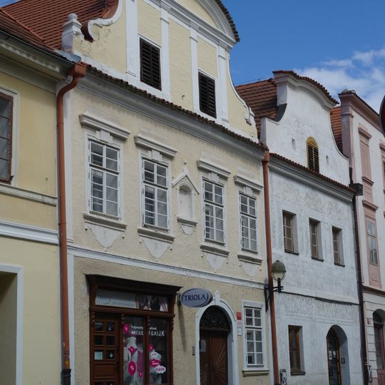 Hroznová 24