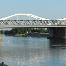 Konrad-Adenauer-Brücke