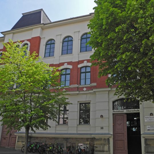 August-Bebel-Straße 38