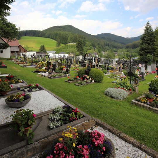 Friedhof und ehem. Totenkammer