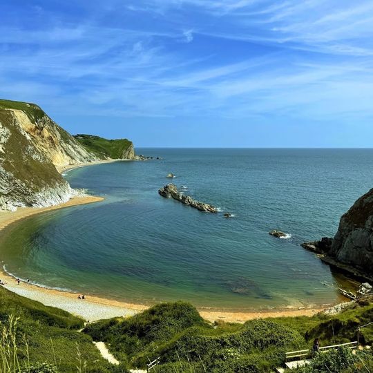 Man O' War Cove