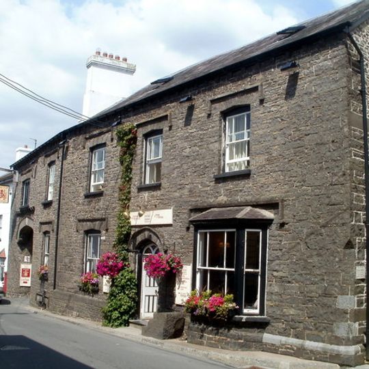 Red Lion Hotel