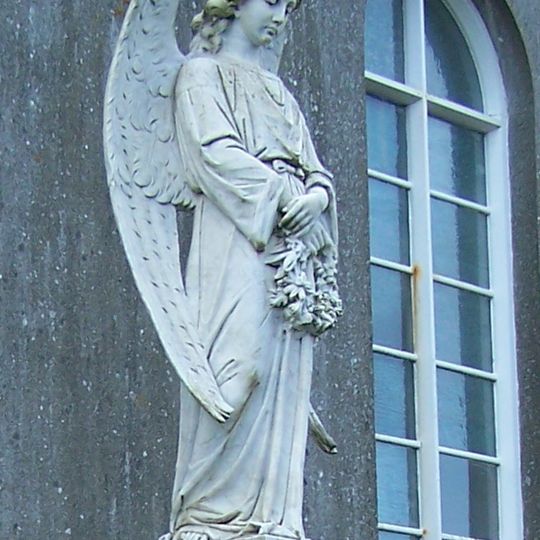Monument at Capel Neuaddlwyd