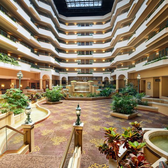Embassy Suites by Hilton Greensboro - Airport