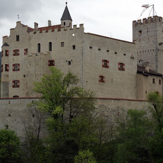 Castello