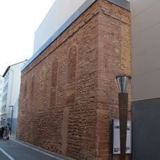 Fassadenrest der alten Synagoge