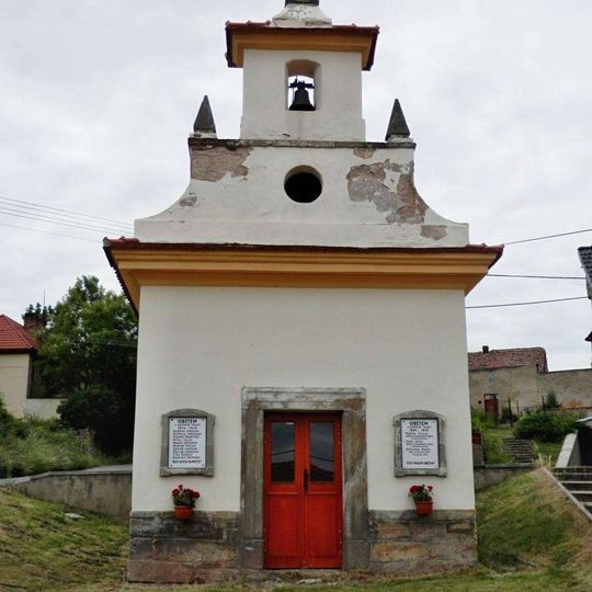 Pamětní desky padlým z 1. a 2. světové války v Jarpicích